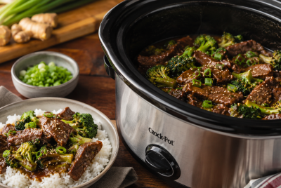 slow cooker beef and broccoli
